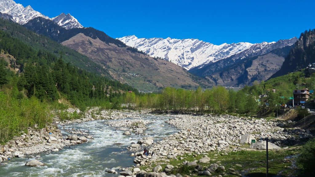 manali-snowfall